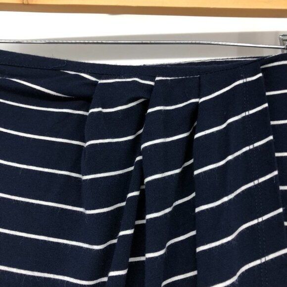 Dynamite navy white striped pencil skirt with  twist XS - Picture 7 of 12